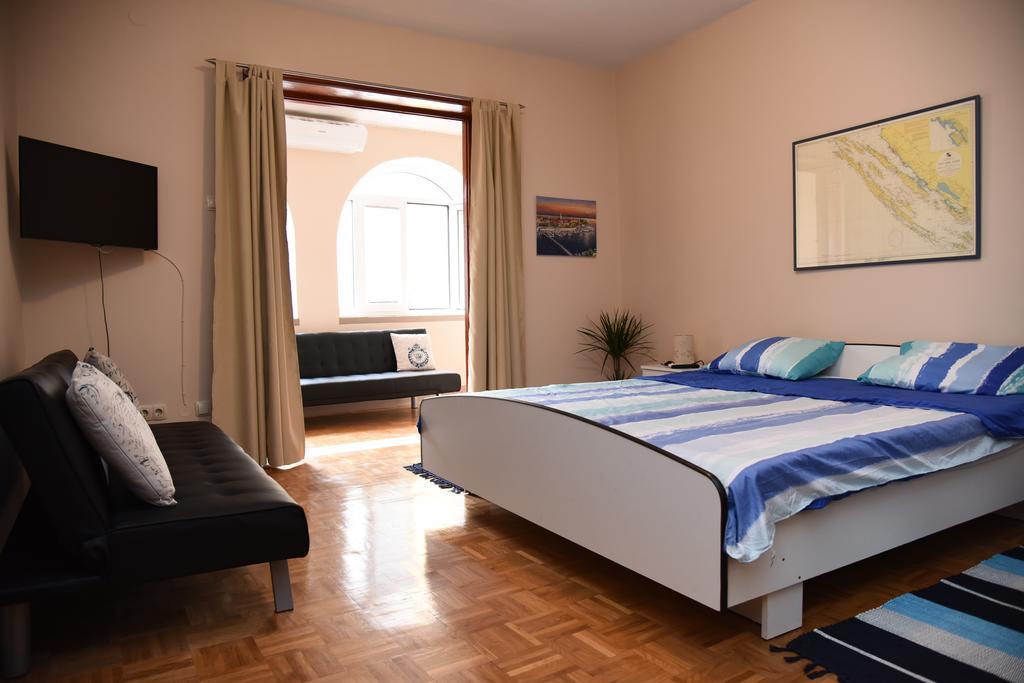 Downtown Apartment Korina Zadar Luaran gambar